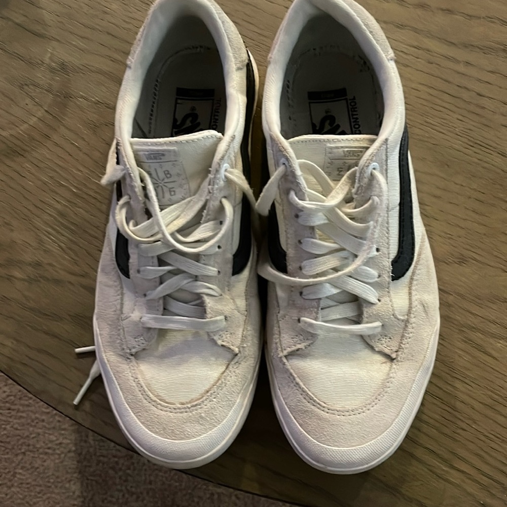 Vans Berle Pro White Canvas Dark Blue Stripe  Size US 9 Men